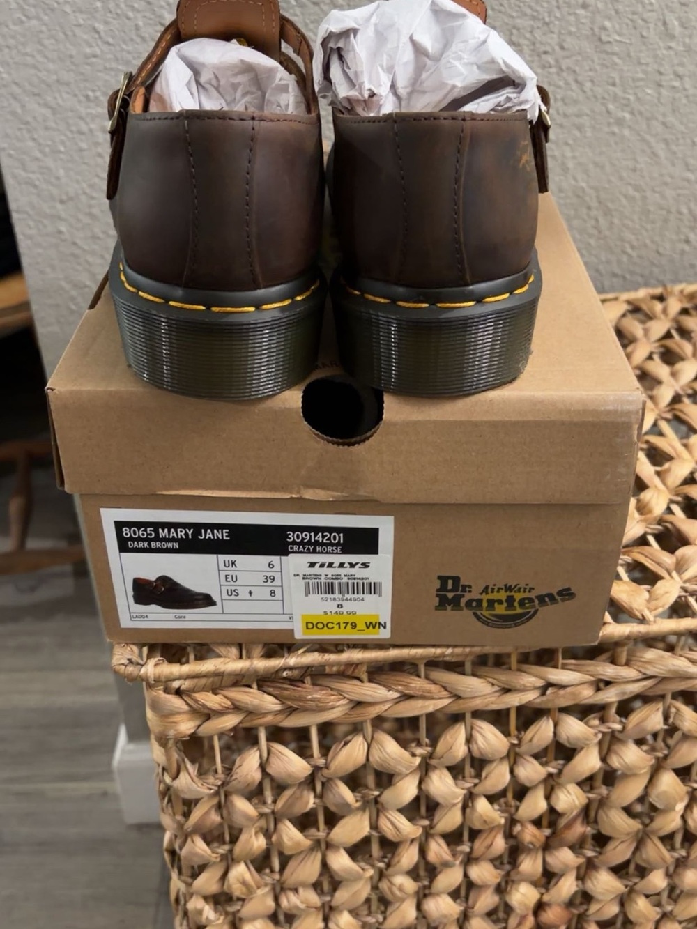 New Dr. Martens Brown Mary Jane Shoes - Picture 4 of 7
